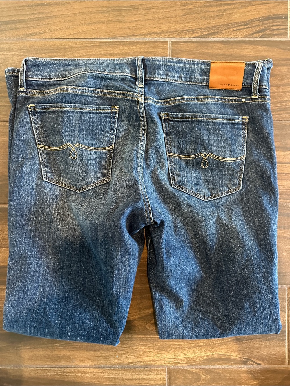 Women’s Lucky Brand Lolita Boot Dark Wash Jeans 12 - Picture 4 of 5